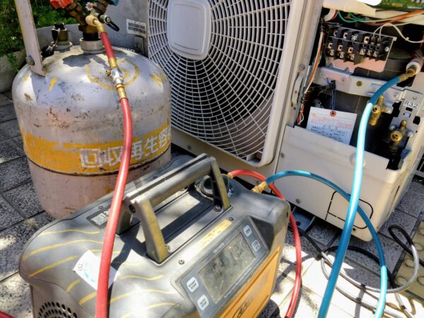 京都で業務用エアコンガス回収工事｜補助金を活用した空調設備更新